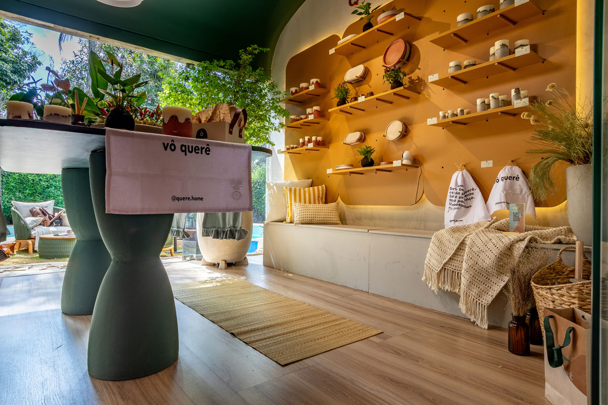 Piso laminado Eucafloor Elmo Macciato, da Linha Max Elegance, e Cordão Estilo Combinação 7